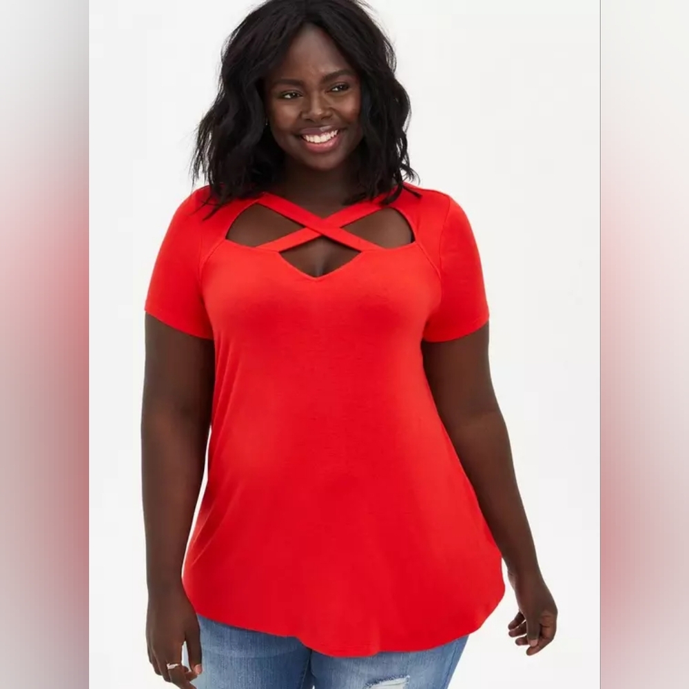 Torrid: Super Soft Criss Cross Tee Fiery Red - Size 2